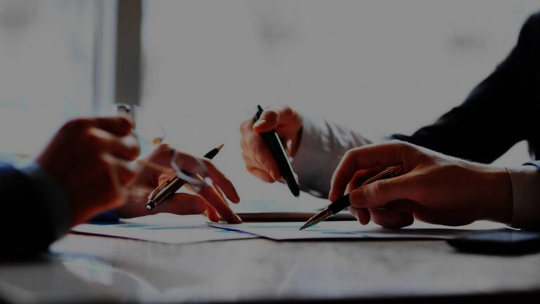 legal-consultants-dikhgoriko-grafeio-koumentakis-kai-synergates-law-firm-header