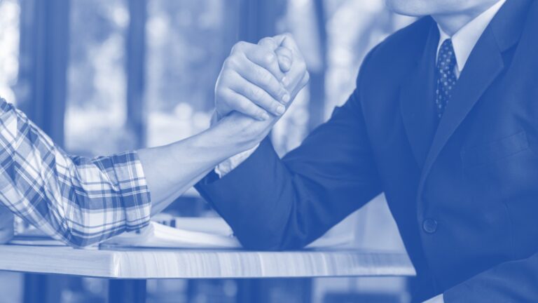 διευθύνοντες υπάλληλοι