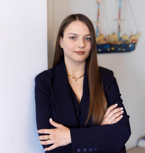 Νίκη Παπανικολάου